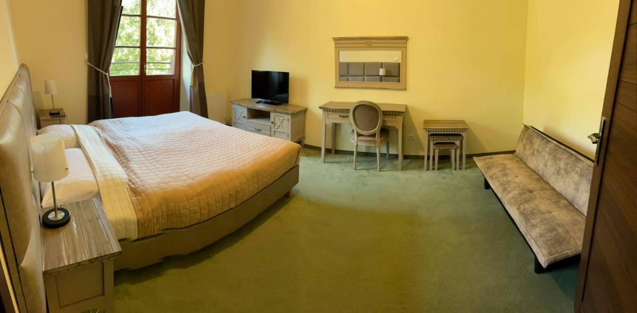 Kaiserhof Krynica Morska Aparthotel Екстериор снимка