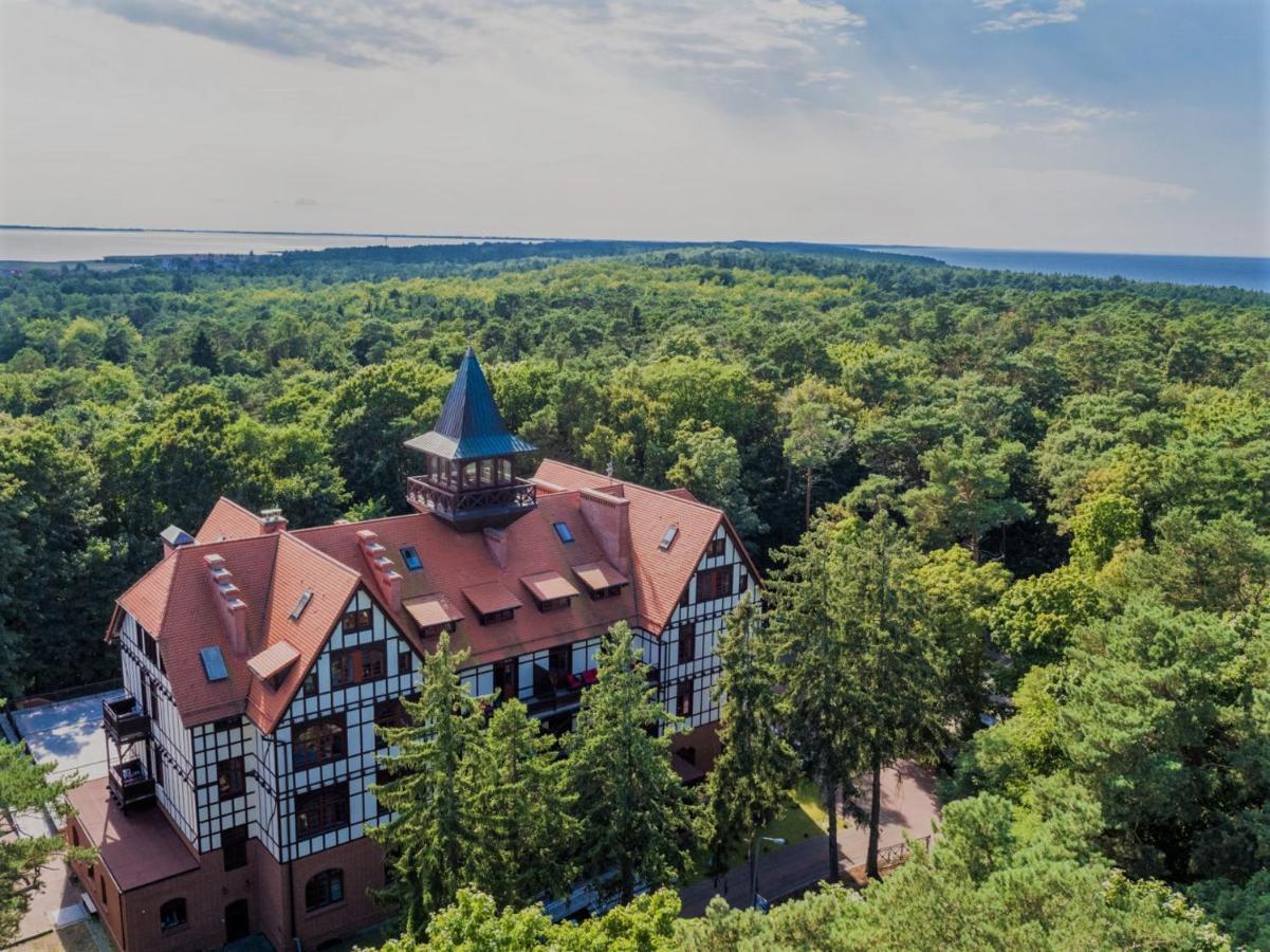 Kaiserhof Krynica Morska Aparthotel Екстериор снимка