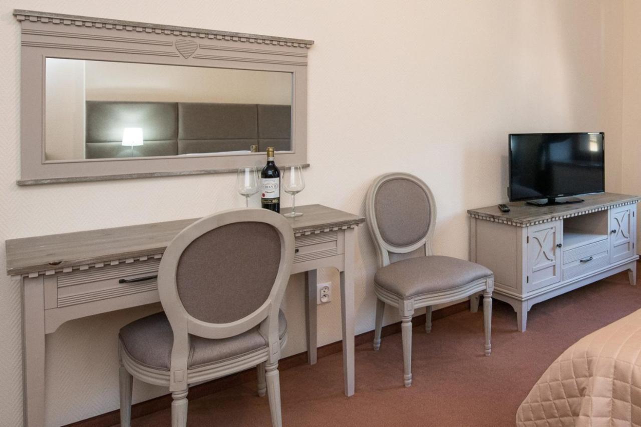 Kaiserhof Krynica Morska Aparthotel Екстериор снимка