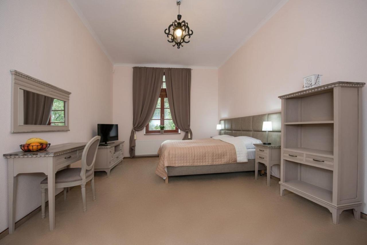 Kaiserhof Krynica Morska Aparthotel Екстериор снимка