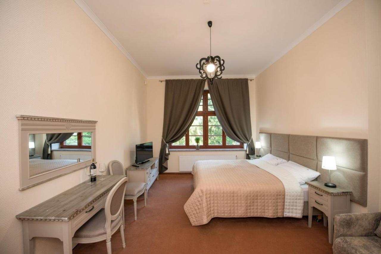 Kaiserhof Krynica Morska Aparthotel Екстериор снимка