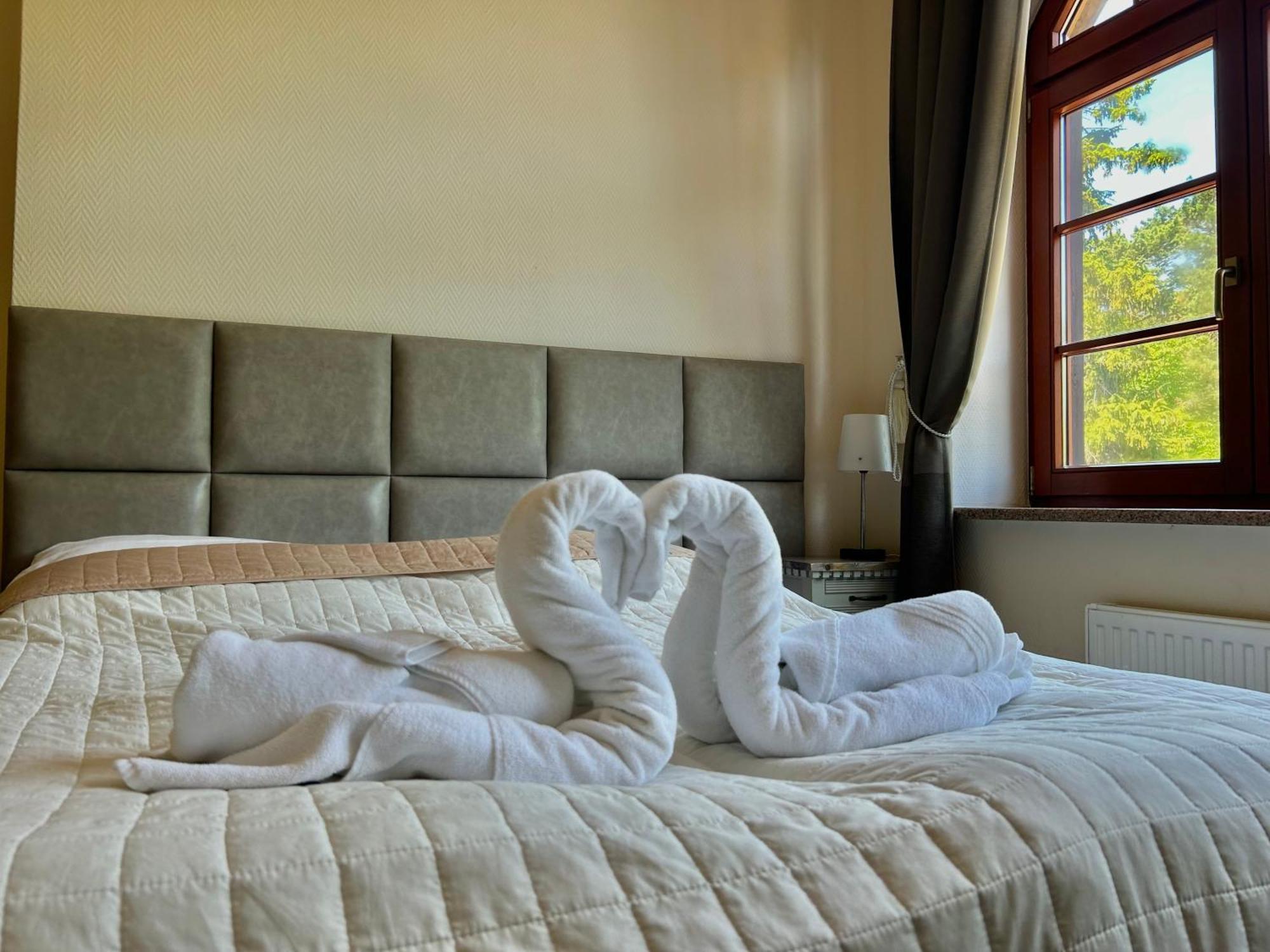Kaiserhof Krynica Morska Aparthotel Екстериор снимка