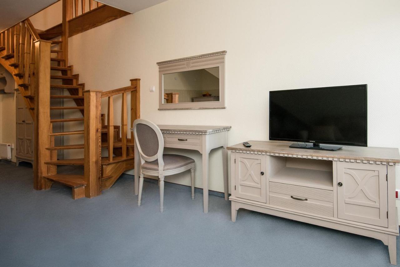 Kaiserhof Krynica Morska Aparthotel Екстериор снимка