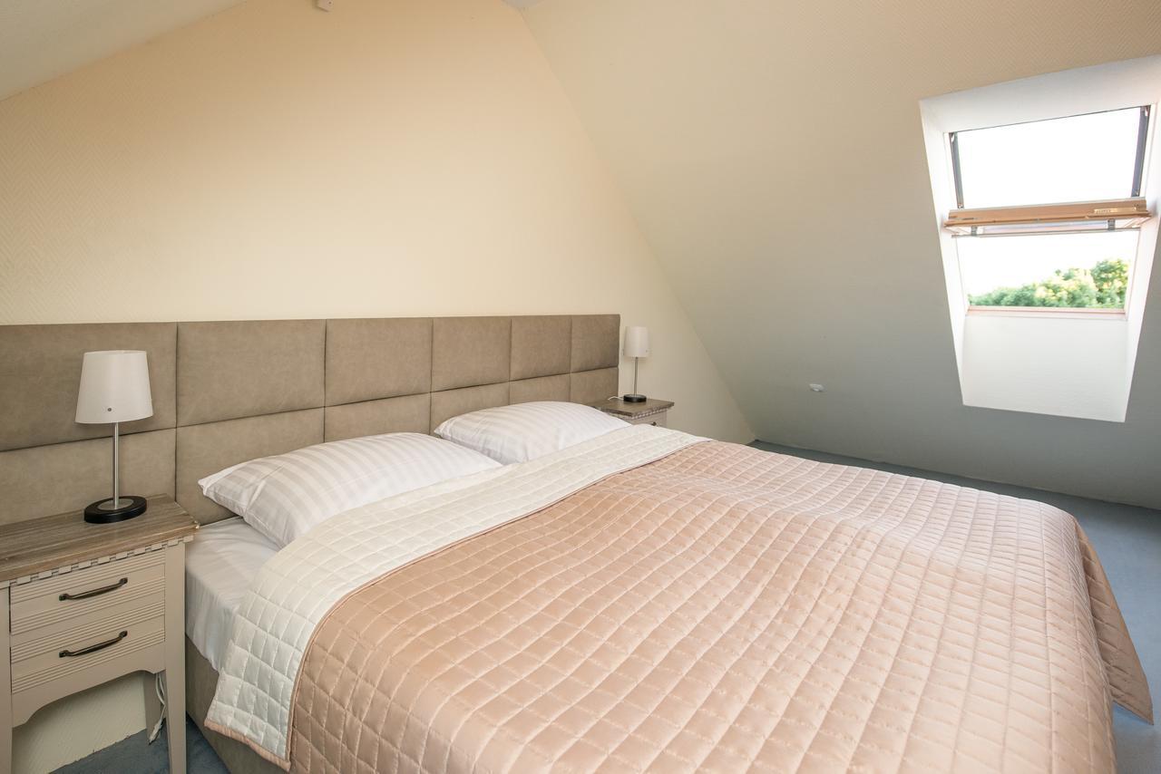 Kaiserhof Krynica Morska Aparthotel Екстериор снимка