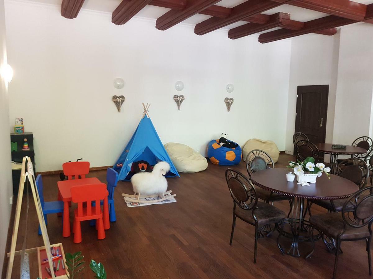 Kaiserhof Krynica Morska Aparthotel Екстериор снимка